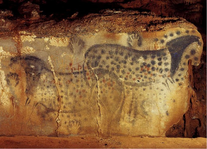 Malowidła z jaskini Pech Merle we Francji sprzed 18-27 tys. lat. Fot. Wikimedia