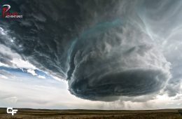Superkomorka nad Wyoming Fot. Colt Forney/Weather Adventures