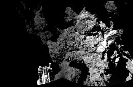 Pierwsze w historii zdjęcie przekazane z powierzchni komety. Fot. ESA/Rosetta