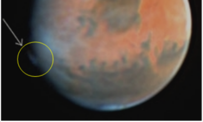 Tajemnicze zjawisko na Marsie. Fot. JPL/NASA/STScI