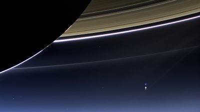 Ziemia widziana zza Saturna. Fot. NASA/JPL-Caltech/Space Science Institute