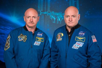 Mark i Scott Kelly. Fot. NASA