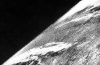 Pierwsze zdjęcie wykonane z kosmosu. Fot. White Sands Missile Range/Applied Physics Laboratory