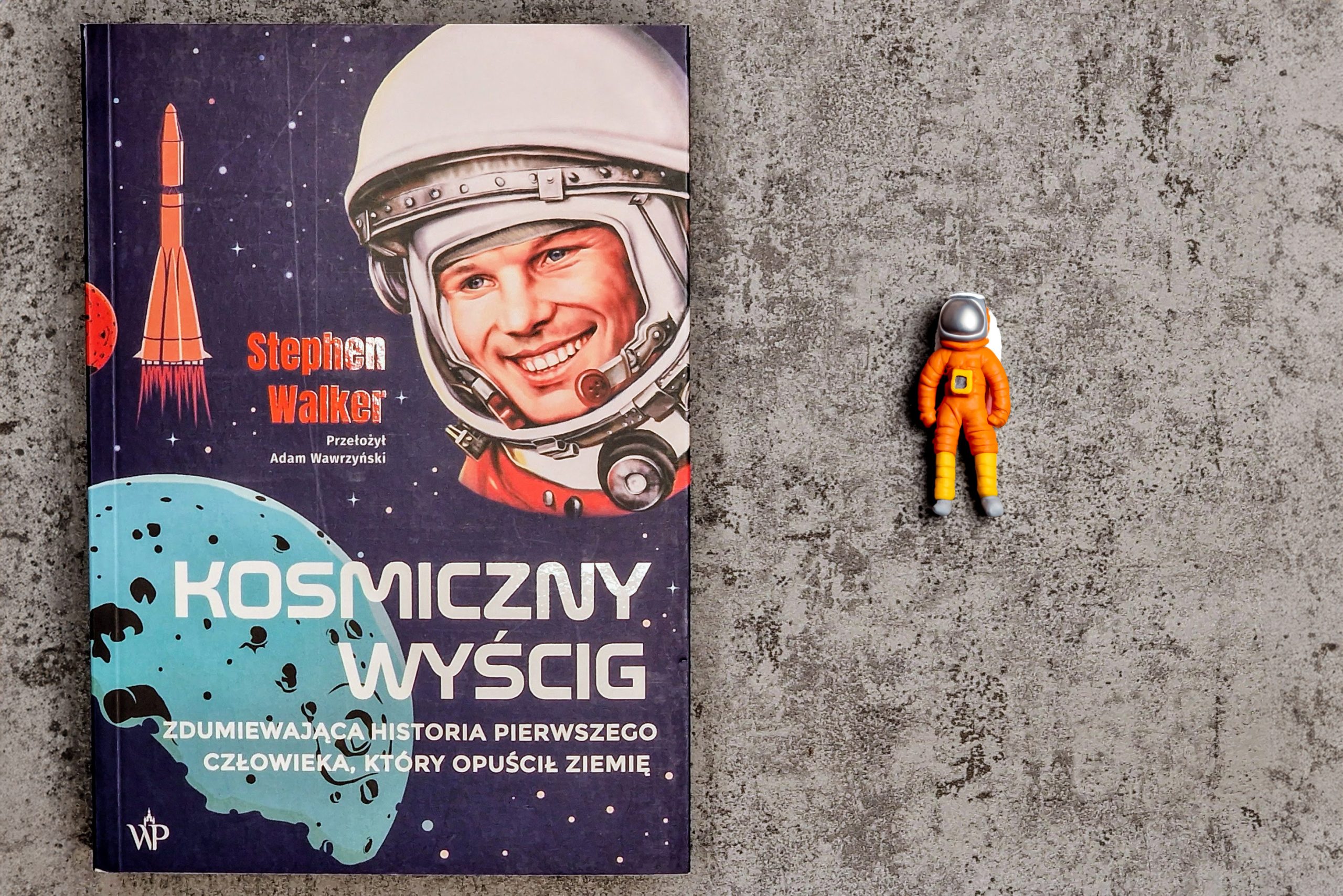 La carrera espacial – El libro de los fuegos artificiales sobre la verdadera «Star Wars» – Mad Science
